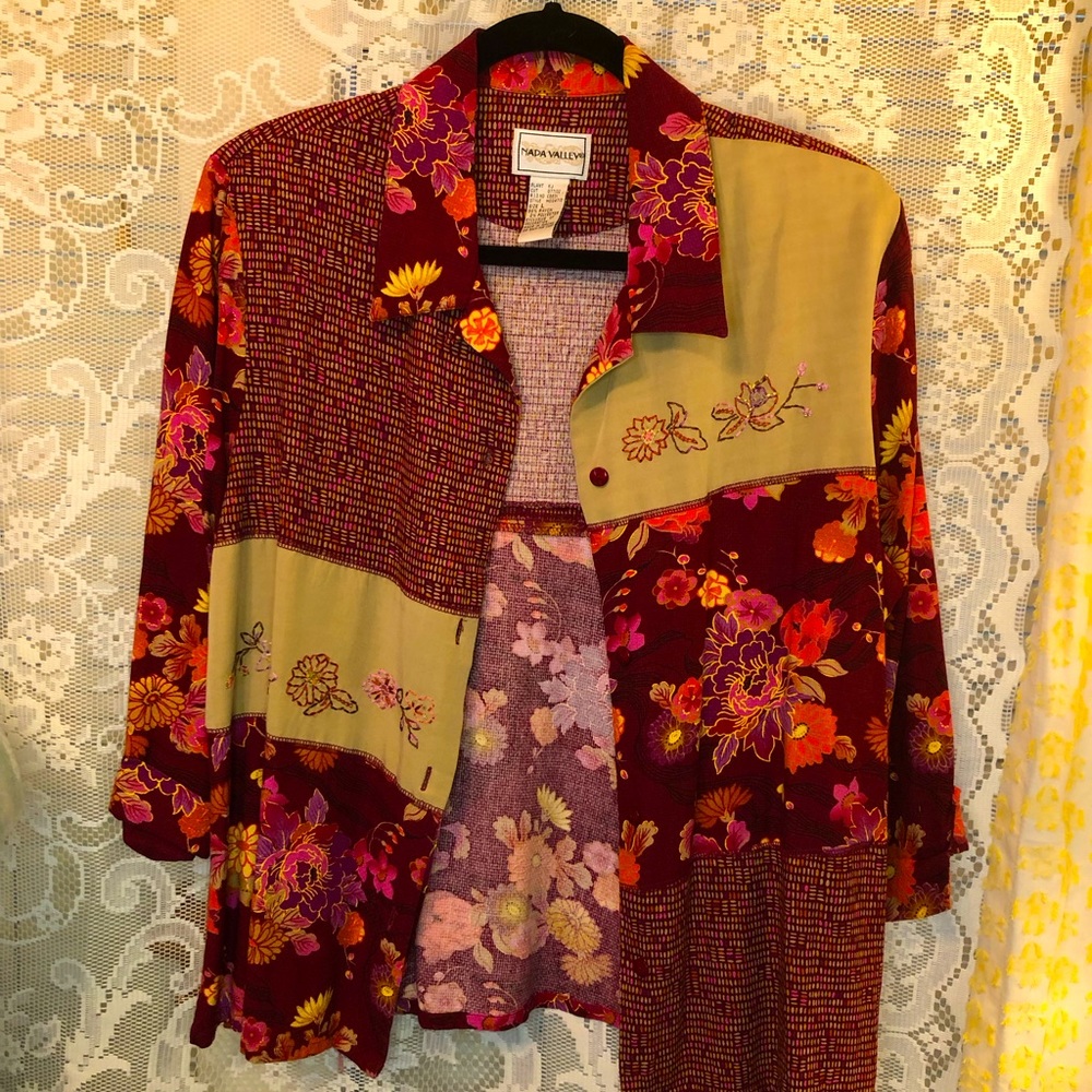 Vintage Floral Red and Tan Button Up